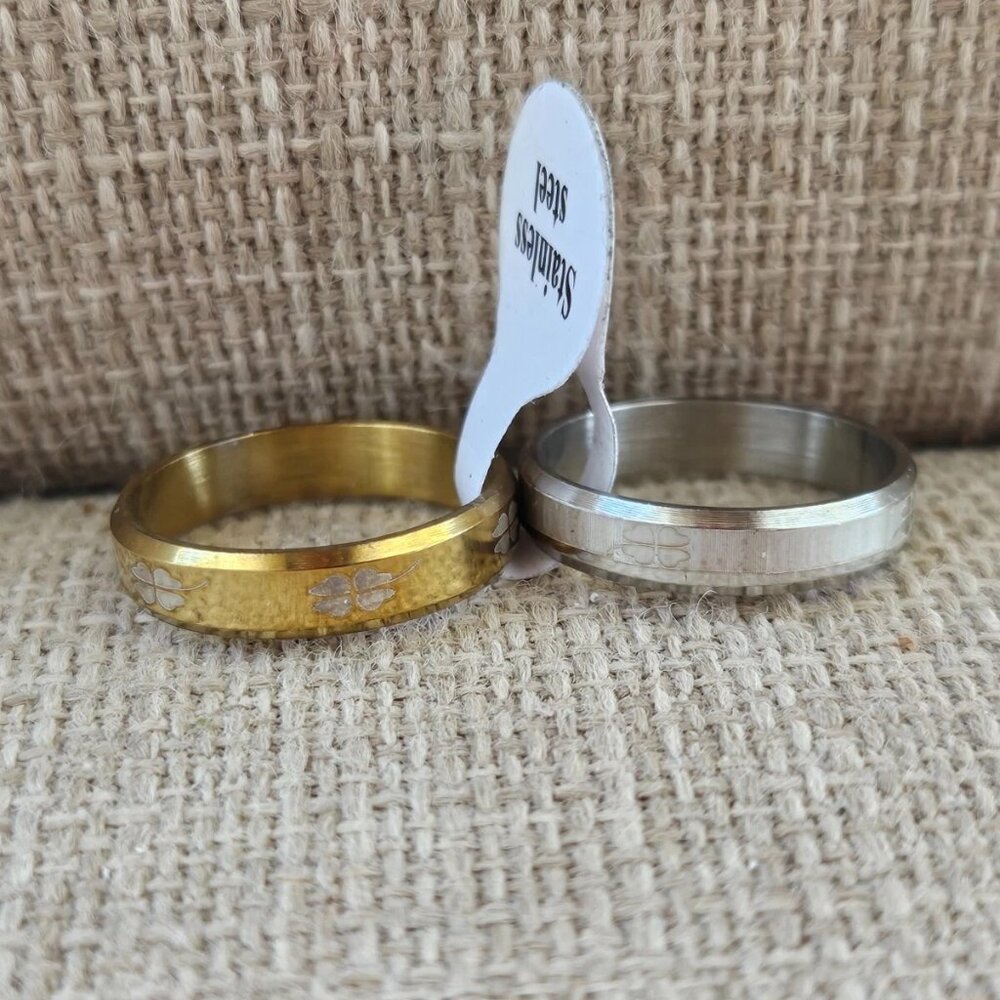 Women Fashion Rings Set of 2 Silver and Gold Tone Fashion Jewelry Size NWT - Picture 5 of 12